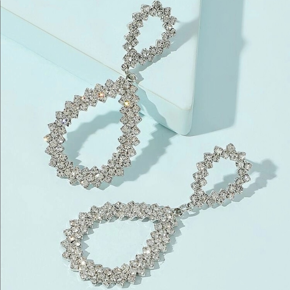 Rhinestone Decor Open Teardrop Drop Earrings